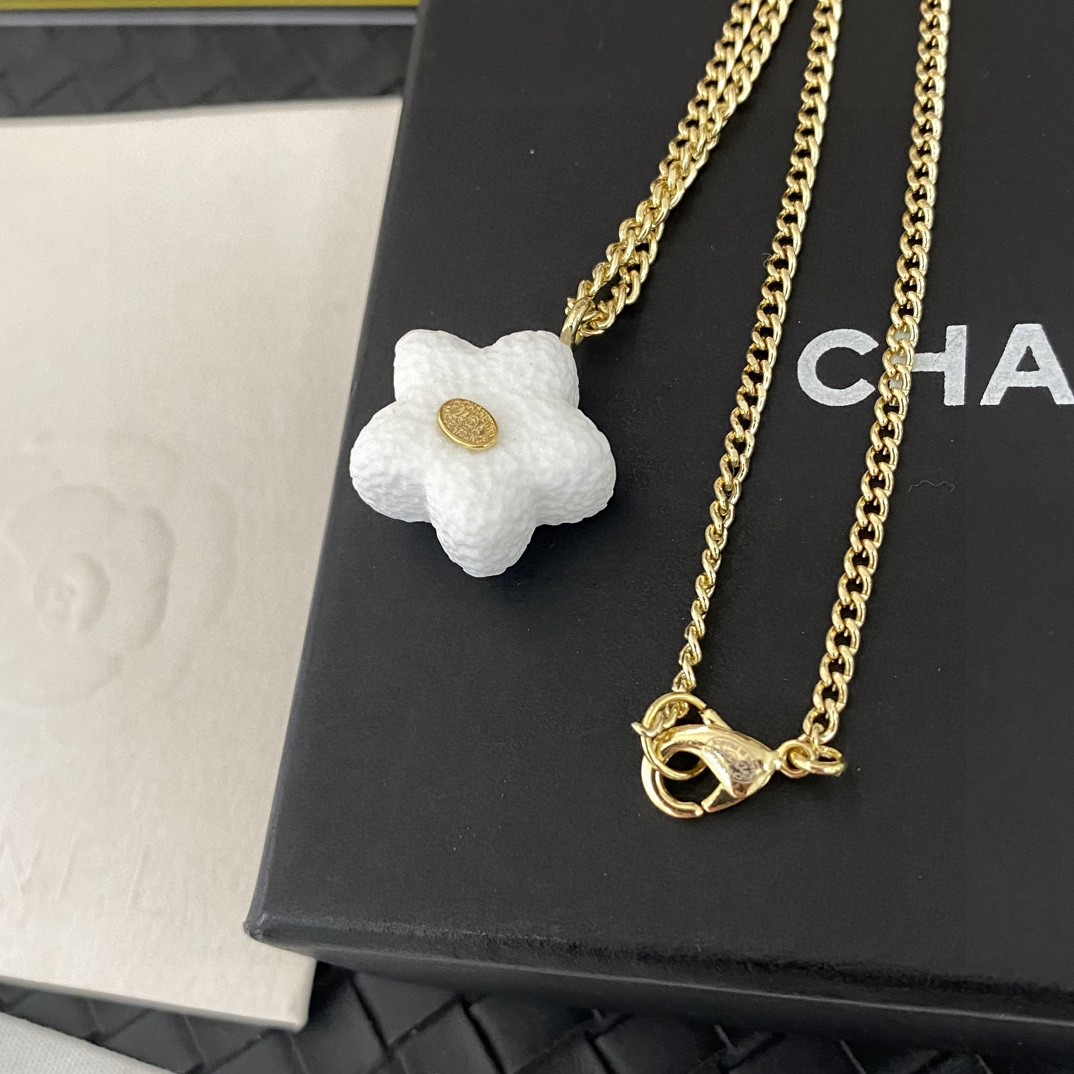 Chanel Necklaces